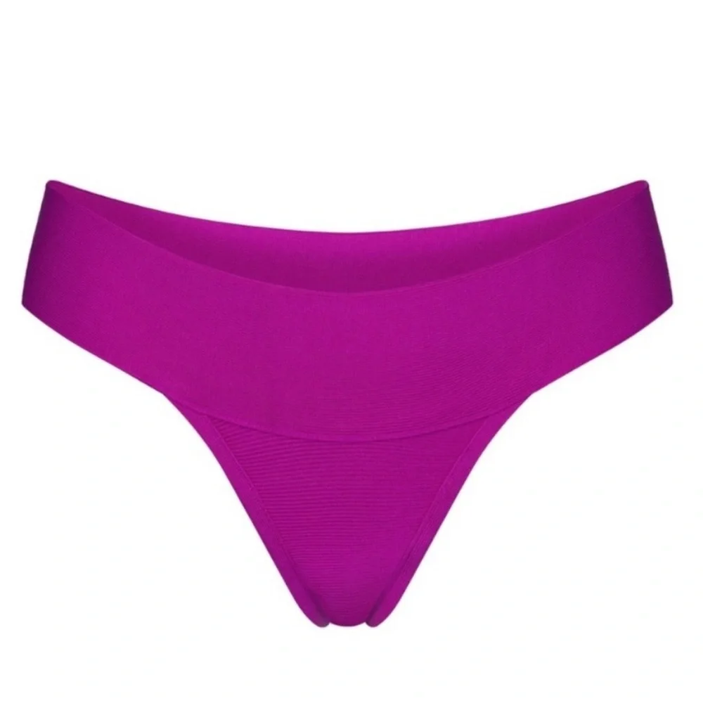 Sw42. Skims Knit Swim Cheeky Bikini 👙 bottom in Lollipop nwt